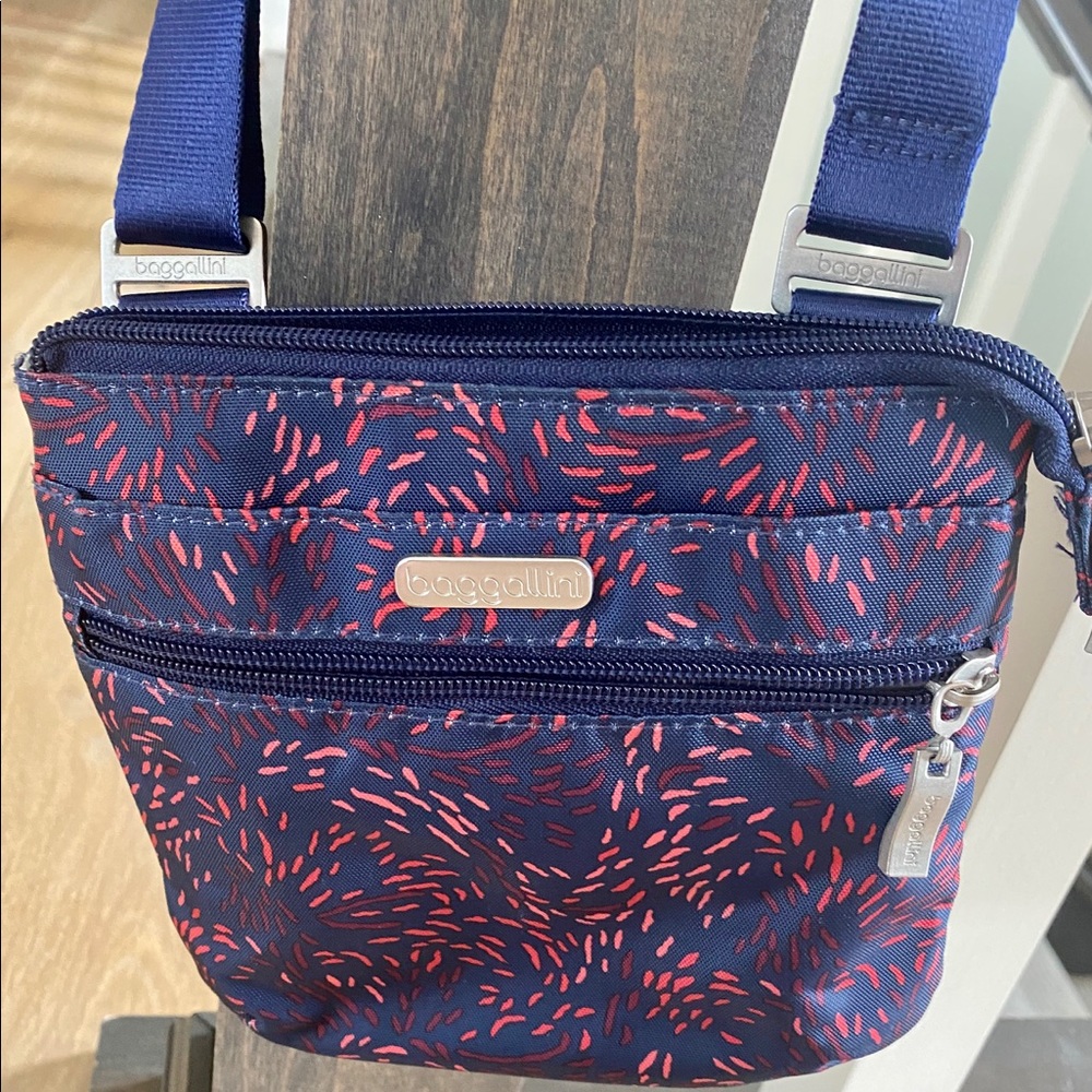 Baggallini Crossbody Bag
